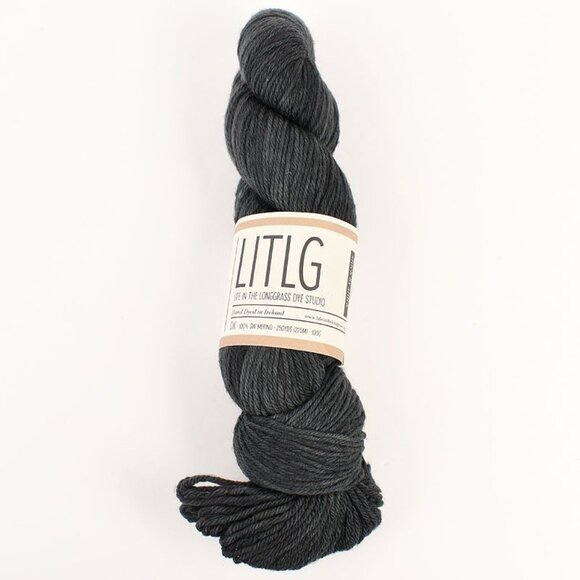 Life In The Long Grass DK Yarn SW Merino 250 Yds Hand Dyed Ireland Color Wight
